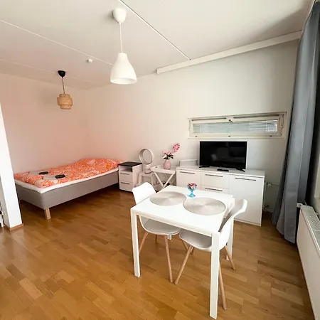 Appartement Next To Sello And Leppaevaara Train Station